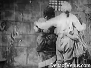 Bastille diena - antīks sekss filma 1920s