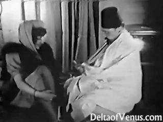 Antigo xxx vídeo 1920s - a depilar, com o punho, a foder
