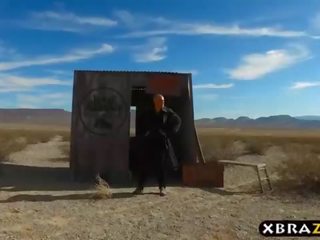 Obrovský kozy autobus mechanic nikki benz anál špinavé video v the desert