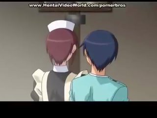 Vies anime meid ritten een hard penis